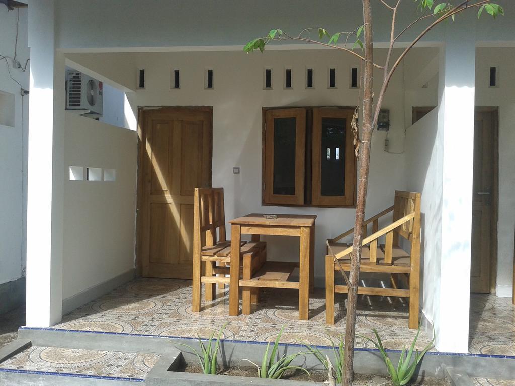Putri Homestay Gili Meno Camera foto