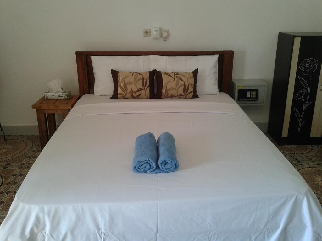 Putri Homestay Gili Meno Camera foto